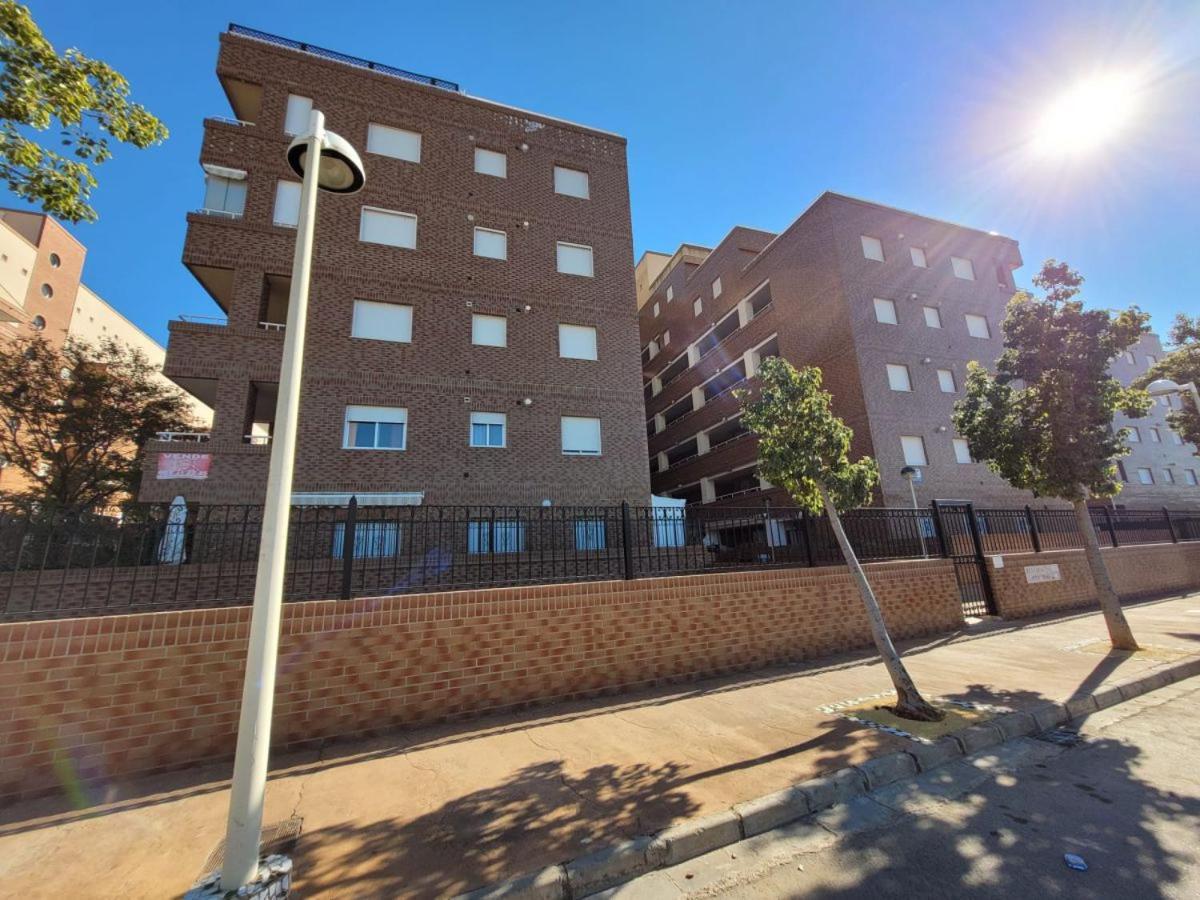 Schoene Ferienwohnung Ca. 350M Vom Strand Entfernt Oropesa del Mar Exteriör bild
